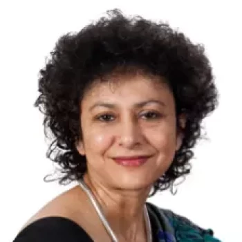 المتحدثة الملهمة، إيرين خان، المقررة الخاصة للأمم المتحدة المعنية بحرية الرأي والتعبير – العدالة في وجه الصمت: غزة، القانون والمساءلة 